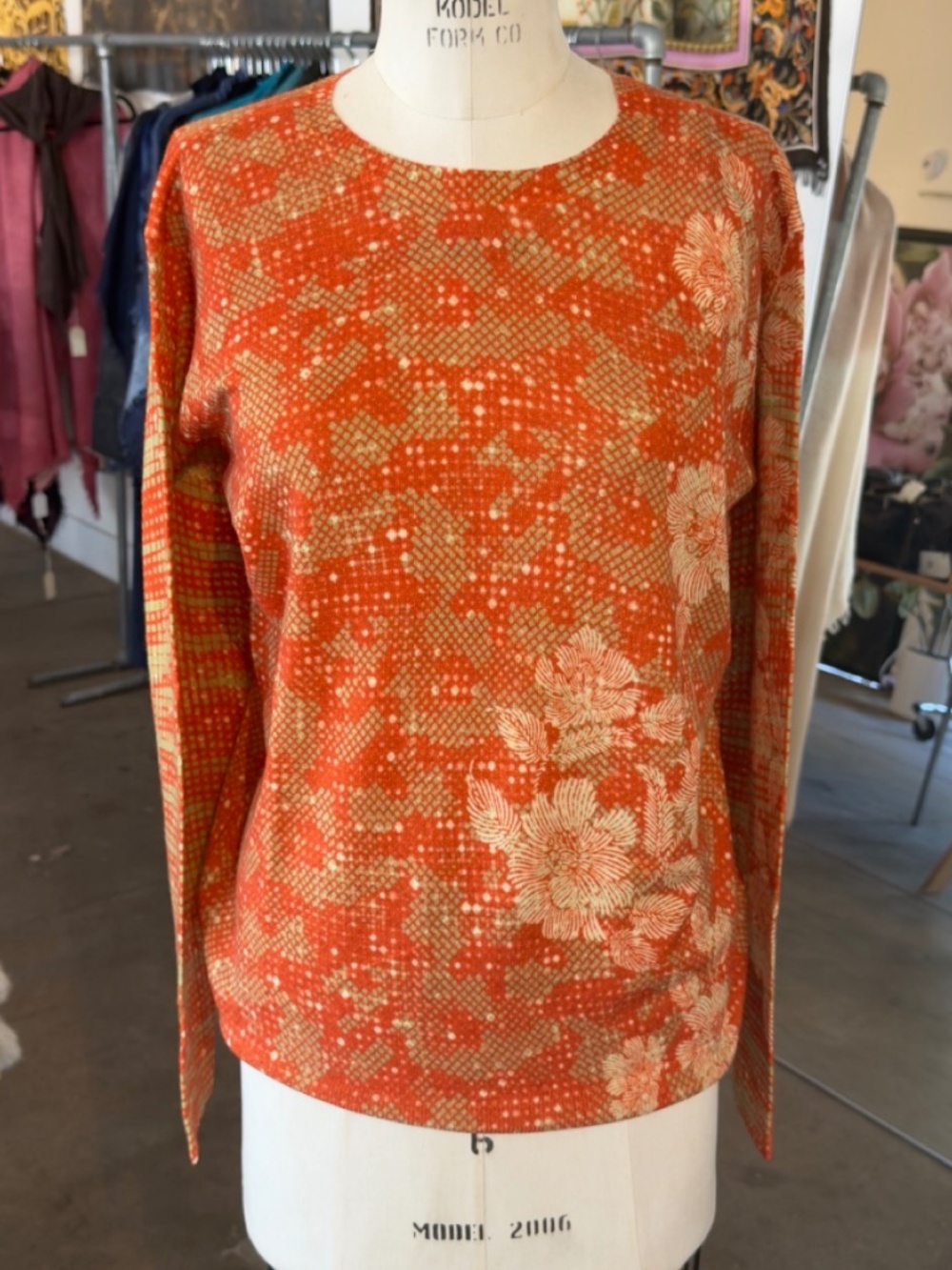 Jei's Merino Wool Long Sleeve Sweater in Orange Print